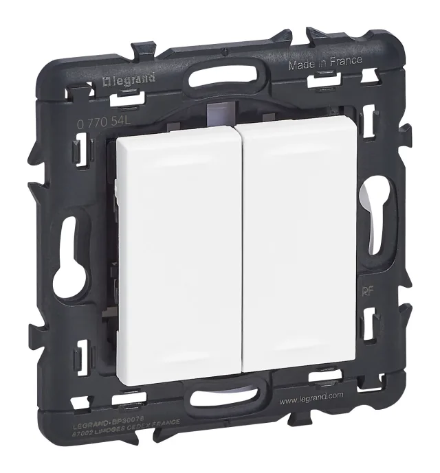 Legrand Mosaic with Netatmo battery-free double wireless lighting and socket control — 077054L