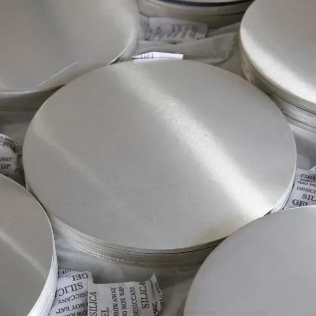 Disques en aluminium pour emboutissage