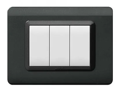 Plaque technopolymere 44 rectangulaire gris foncé metallisé 3 modules — SOMEF 44PY03GSM