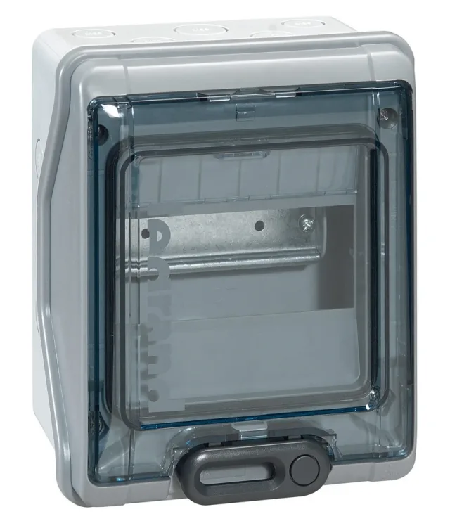 Legrand Plexo³ enclosure — H 200mm x W 164mm x D 115.6mm, 1 row, 6 modules, IP65 — 001906