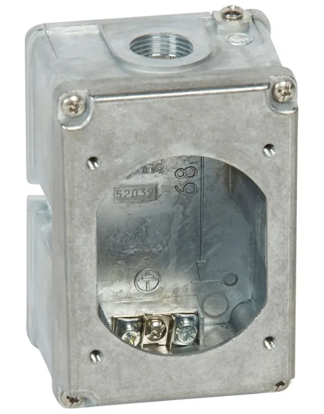 Boîtier réversible simple Hypra pour prise 2P+T IP44 16A – métal — Legrand