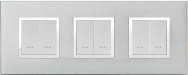 Plaque carrée 6 modules aluminium anodisé brossé STIEL ALPHA Prestige