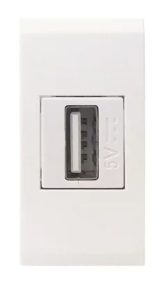 USB charger 5 V 2.1 A white — SOMEF 45B82USB