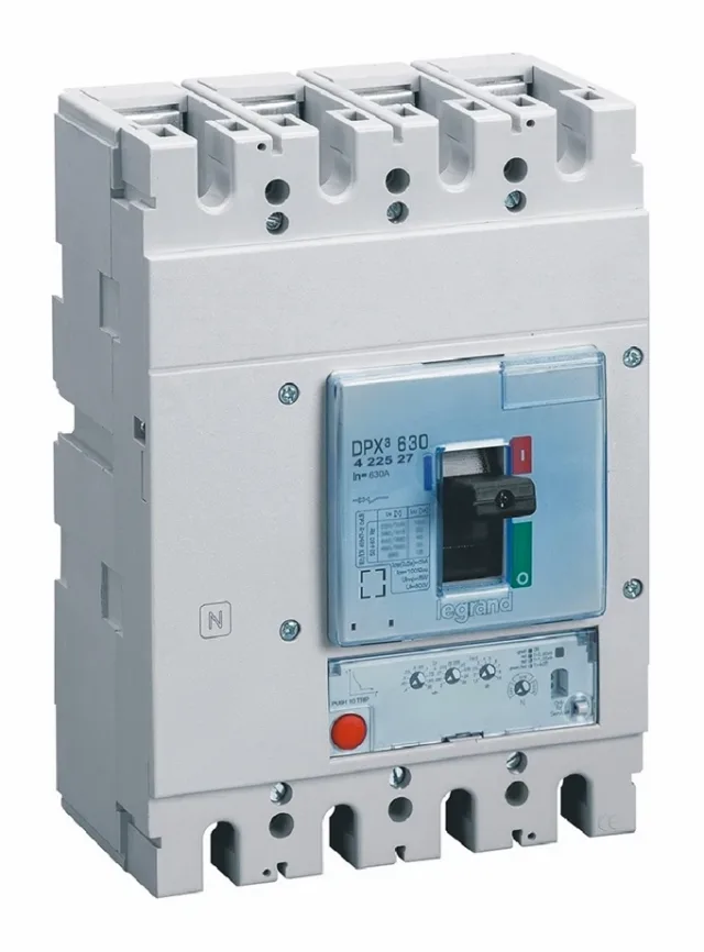 Legrand DPX³ 630 electronic S1 moulded-case circuit breaker — 630A, 4 poles, 70kA Icu at 400V, IP30 — 422527