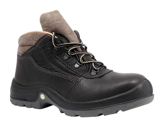 6075/H high-cut safety footwear