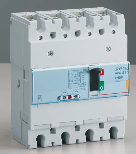 Legrand DPX³ 250 thermal-magnetic moulded-case circuit breaker — 100A, 4 poles, 25kA Icu at 400V, IP30 — 420215