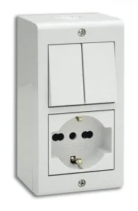 Surface mounting box 4 modules S45 white — SOMEF 45Q04BG