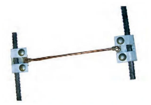 Jumpers for rebars electrical continuity