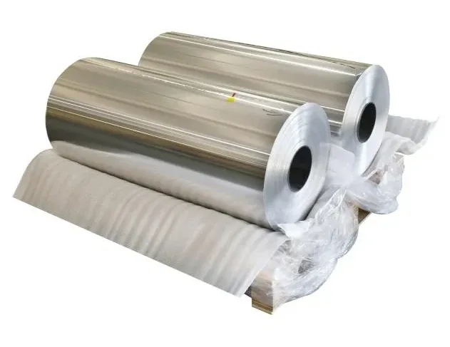 Feuilles minces d’aluminium en rouleaux