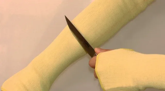 Prestige CAR03 cut-resistant sleeves