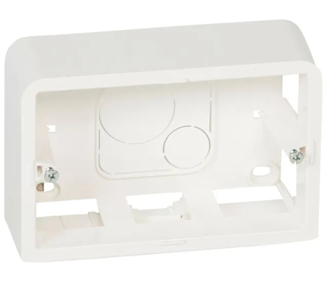 Legrand Mosaic mounting frame — 3 modules, IP2X, White — 080289