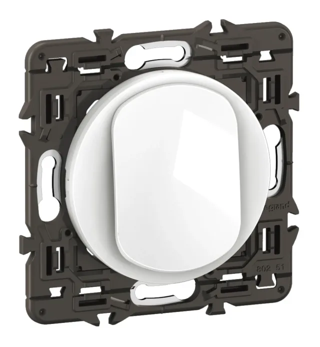 Legrand Céliane switch — 10A, 250V, 2 modules — CX1001