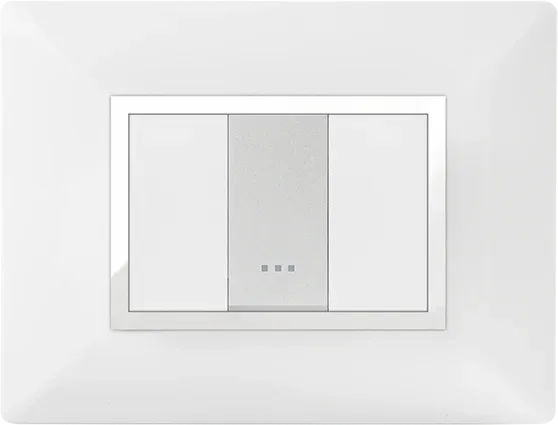 STIEL ALPHA Élégance 1-module rectangular snow white cover plate with chrome trim