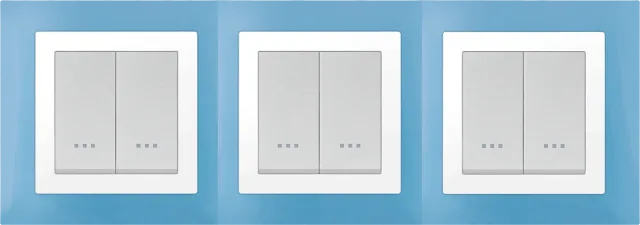 Plaque carrée 6 modules bleu pastel à enjoliveur chromé STIEL ALPHA Quadro