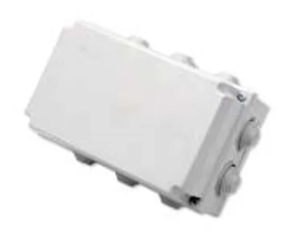 Rectangular junction box 506