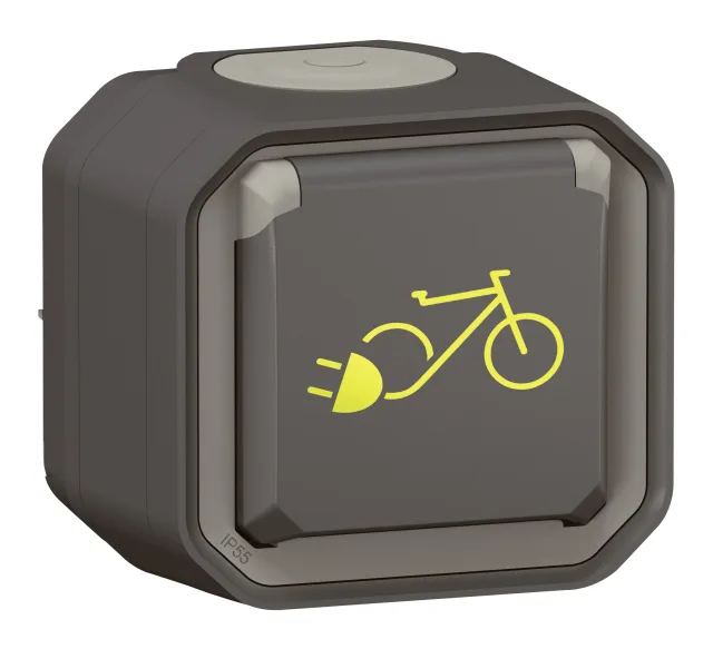 Prise de courant 2P+T étanche pour recharge de vélos et 2 roues électriques Plexo 16A 230V complète fixation saillie – anthracite — Legrand — 069787L