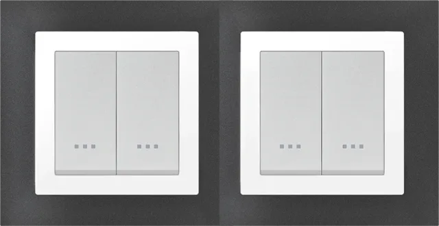Plaque carrée 4 modules noir métallisé à enjoliveur chromé STIEL ALPHA Quadro