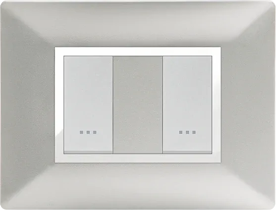 STIEL ALPHA Élégance 2-module rectangular silver cover plate with chrome trim