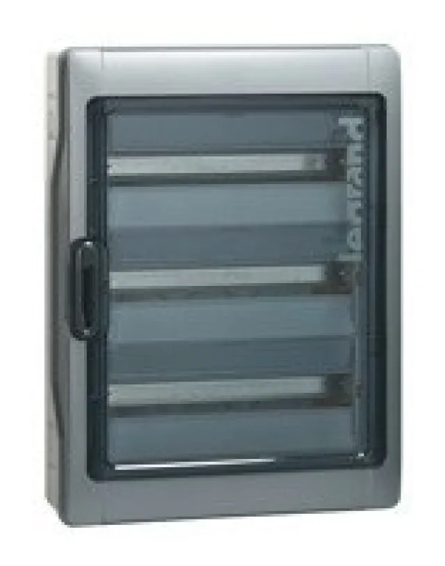 Legrand Plexo³ enclosure — H 622mm x W 448mm x D 161mm, 3 rows, 18 modules, IP65 — 001926