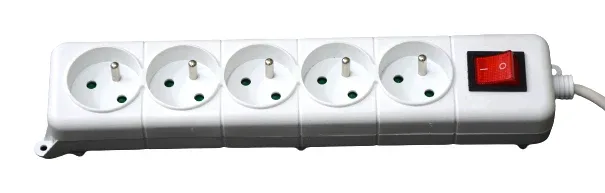 5-outlet switched power strip SOMEF