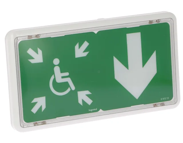 Legrand emergency lighting unit — 4 poles, IP43 — 062634