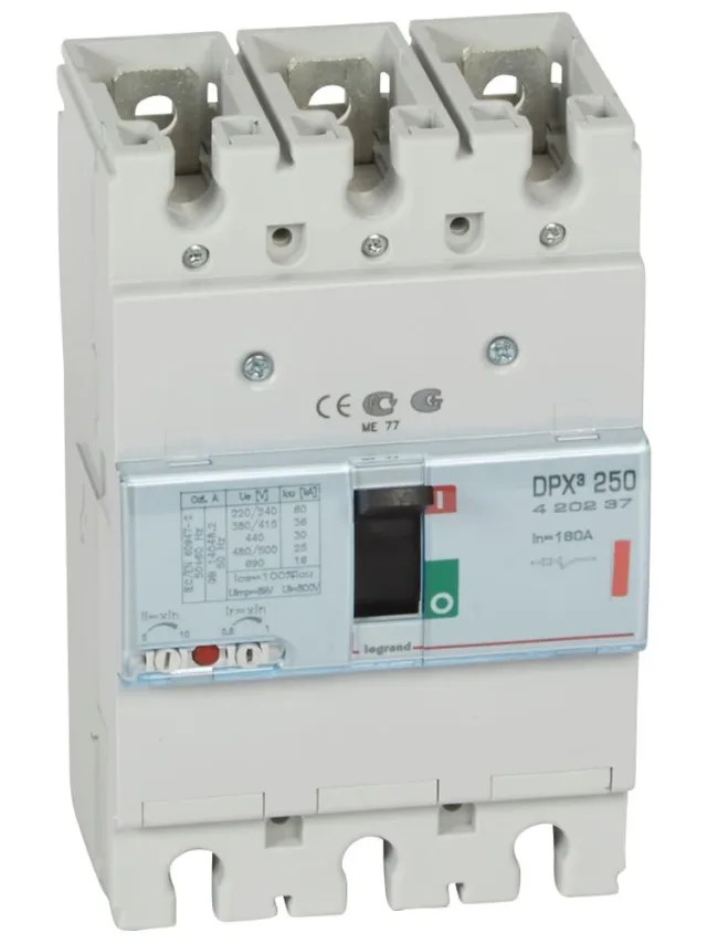 Disjoncteur magnétothermique DPX³250 pouvoir de coupure 36kA 400V~ – 3P – 160A — Legrand — 420237