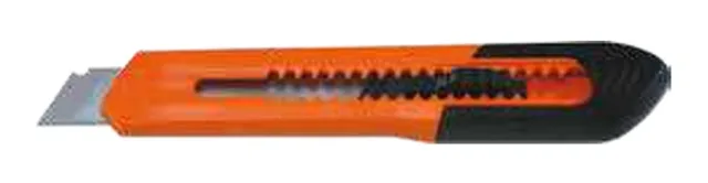 Utility knife with automatic blade reload c10 — 720010