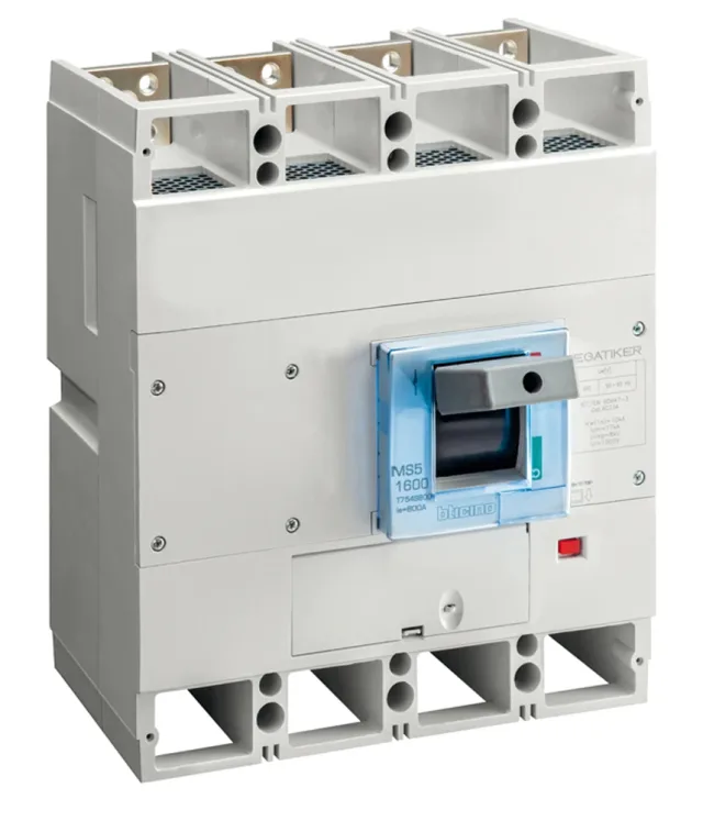 Legrand DPX³ switch-disconnector — 800A, 4 poles — 422495