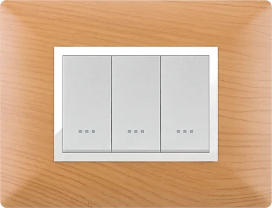 Plaque rectangulaire 3 modules effet bois de teck à enjoliveur chromé STIEL ALPHA Élégance