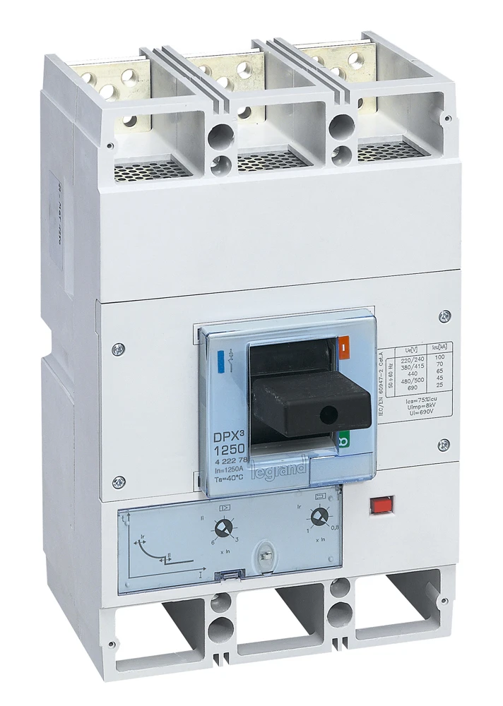 Disjoncteur magnétothermique DPX³1600 pouvoir de coupure 70kA 400V~ - 3P - 1250A — Legrand — 422278