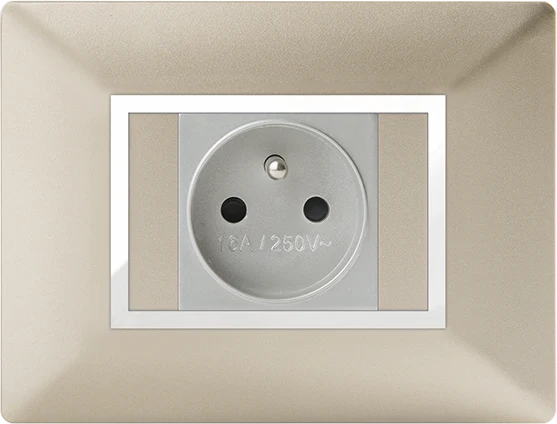STIEL ALPHA Élégance for socket rectangular champagne cover plate with chrome trim